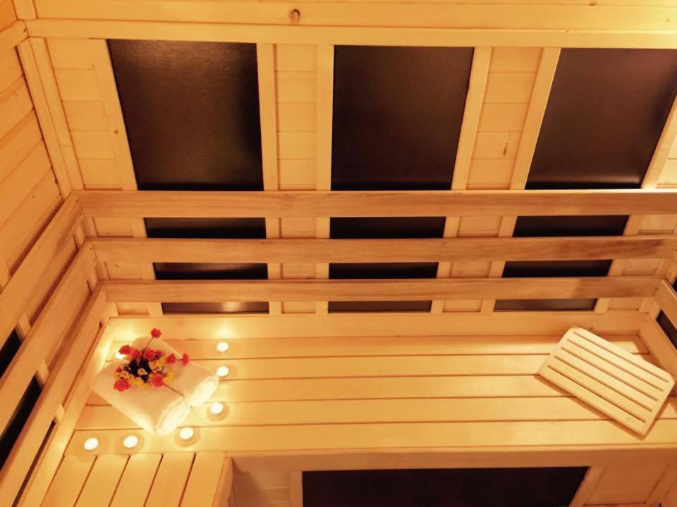 Enis Hotel С Минерален Басейн サパレヴァ・バニャ エクステリア 写真