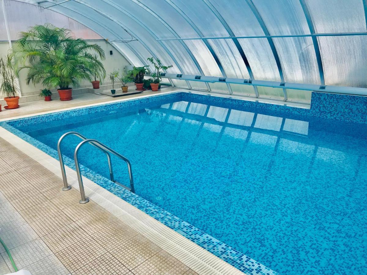 Enis Hotel С Минерален Басейн サパレヴァ・バニャ エクステリア 写真